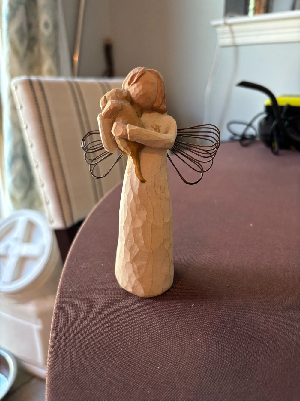 Willow Tree Angel of Friendship Figurine - Beige
